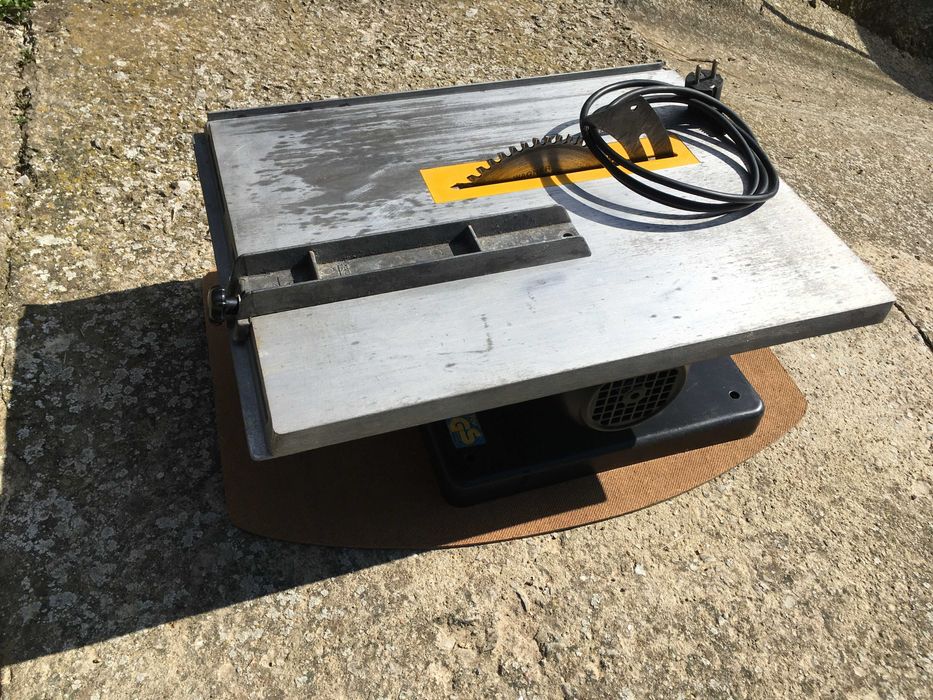 немски настолен циркуляр "Hanning"