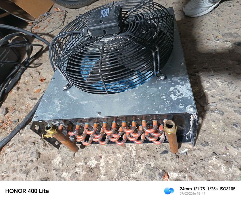 Радиатор для теплиц и птица фабрик