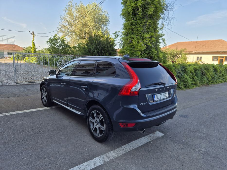 VOLVO XC60 2011 — imagine 2