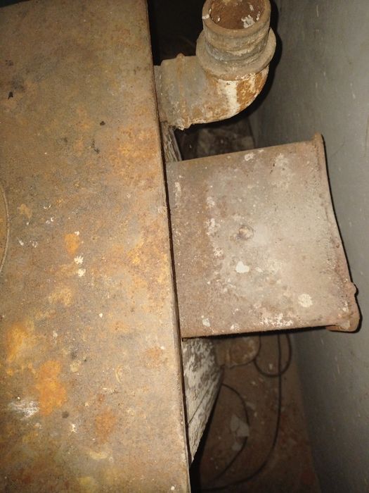 Печка суточное на твердом топливе  для дома