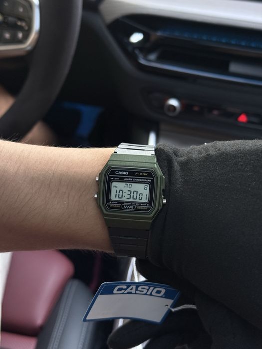Casio F-91W — классические электронные часы оригинал
