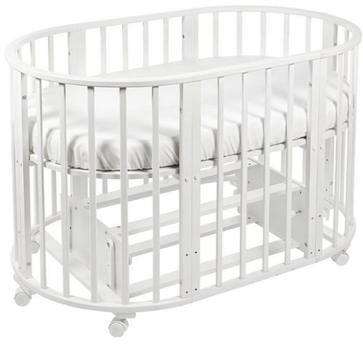 Кровать трансформер и стульчик для кормление