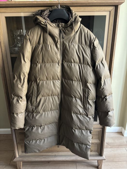 Пуховик мужской Rains