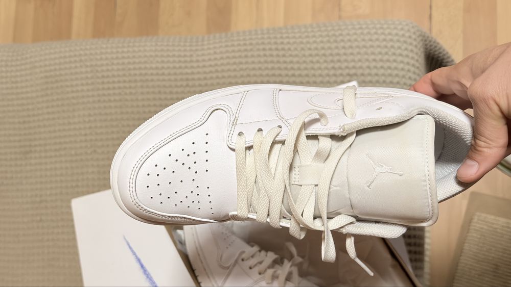 Jordan 1 & Air max 1