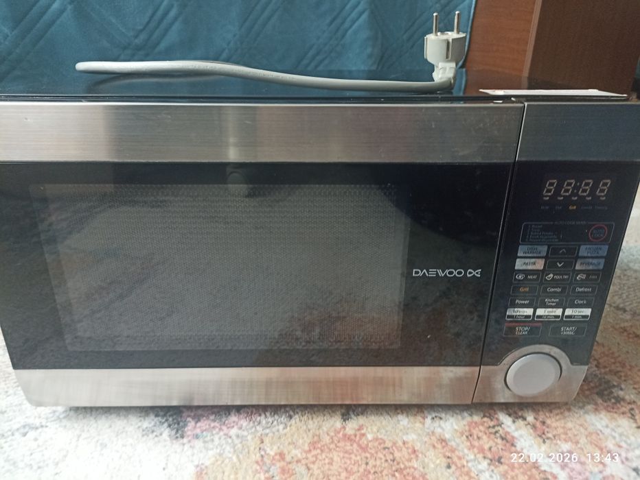 За части-Микровълнова печка Daewoo