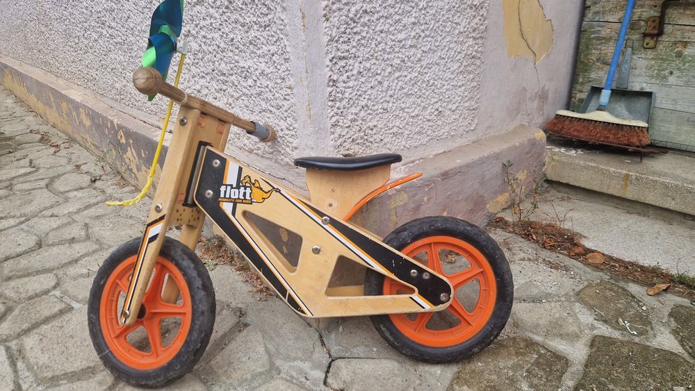 Bicicleta fără pedale, din lemn, copii 1-4 ani, roti 12"