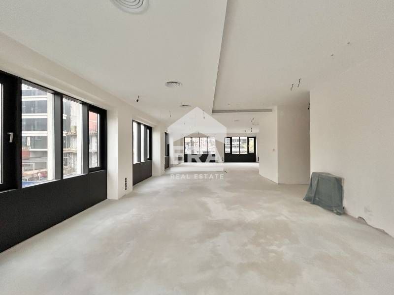 Дава се под наем Офис в София, Кръстова вада - 258 кв.м за 5160 € - Снимка #1