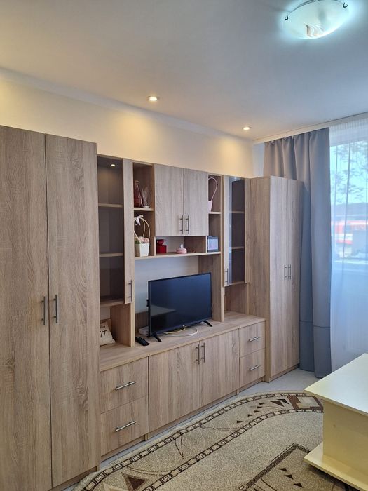 Garsoniera de inchiriat