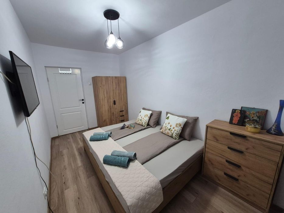 Închiriere in regim hotelier in Mangalia, apartament cu 3 camere Premium , distanță mică de plajă și faleză