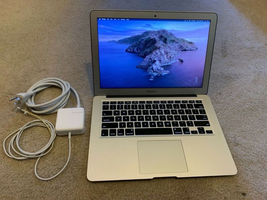 MakBook air 13 2015 года