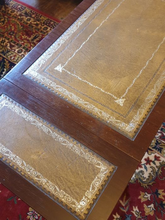 Vand măsuță veche