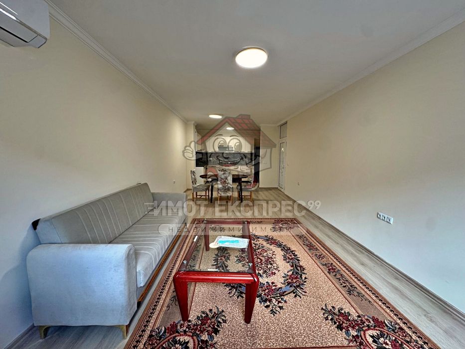 Дава се под наем Тристаен апартамент в Асеновград - 120 кв.м за 450 € - Снимка #2
