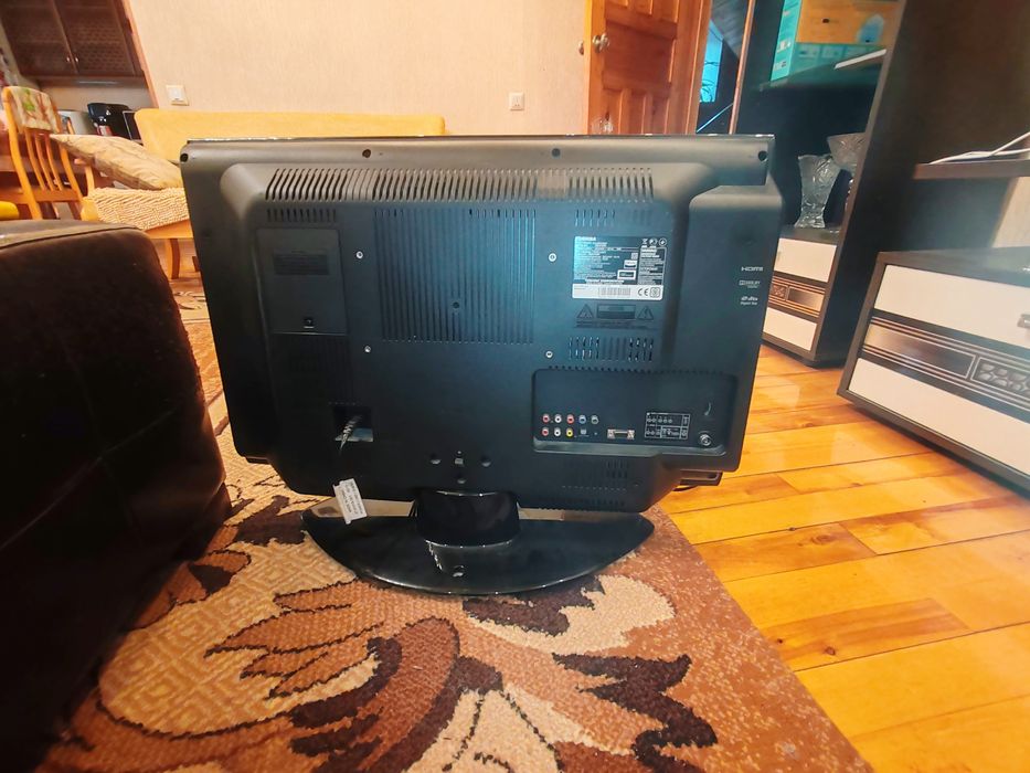 Телевизор TOSHIBA