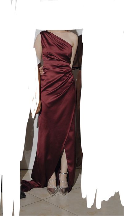 Вечернее платье на выпускной/мероприятия