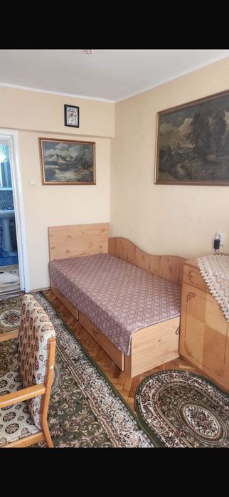 Vanzare apartament 3 camere