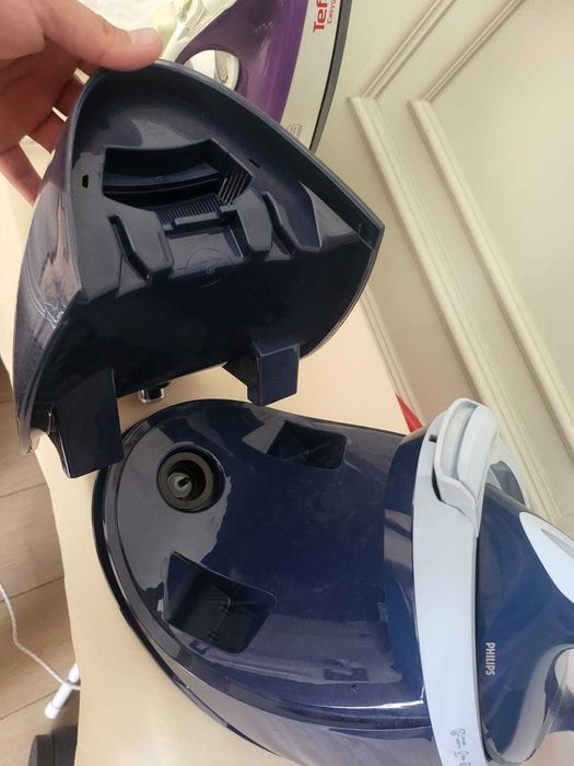Продам утюг-парогенератор PHILIPS PerfectCare 7000