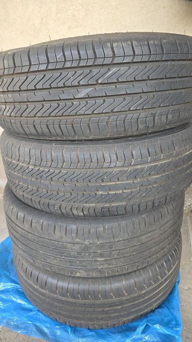 Резина летняя 205,60,16