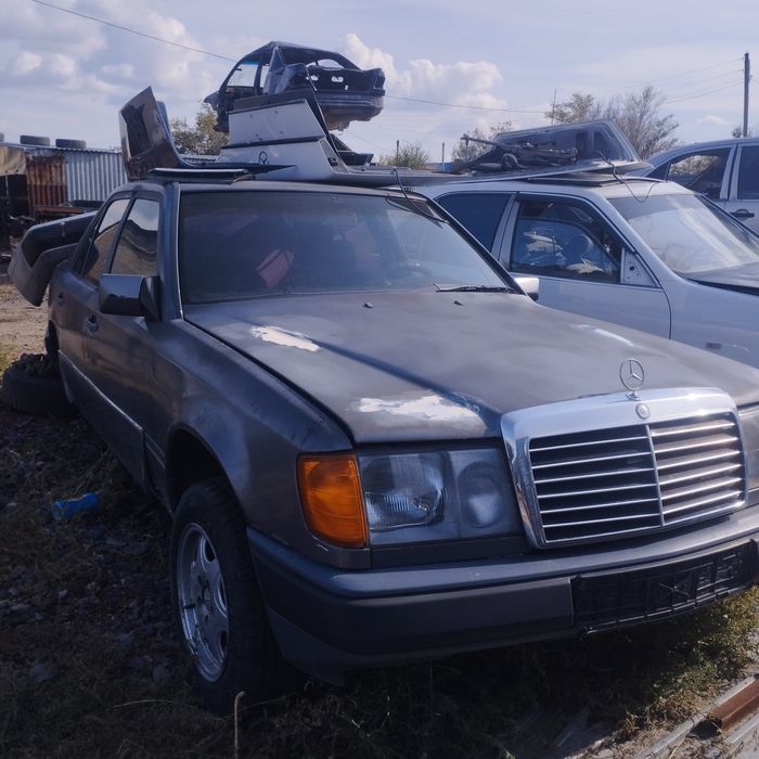 Мерседес 124 на разбор