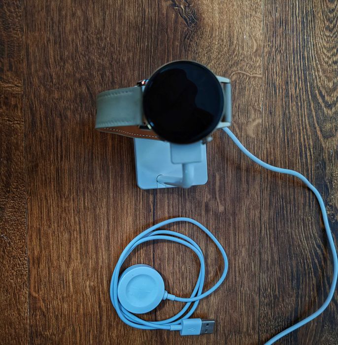 Smartwatch HUAWEI Watch GT 3 42mm Elegant Leather+incarcator birou