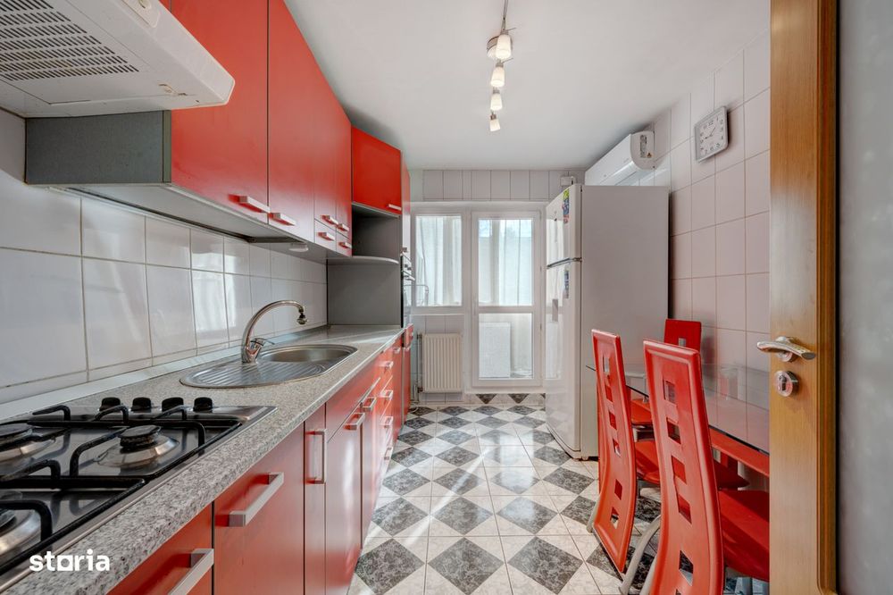 Apartament 4 camere cu centrala proprie, Dristor