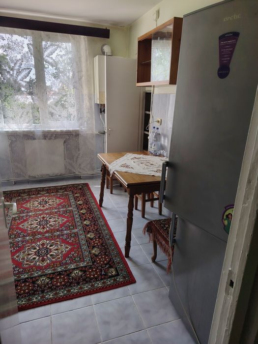 Vând apartament 2 camere, zonă ultracentrală
