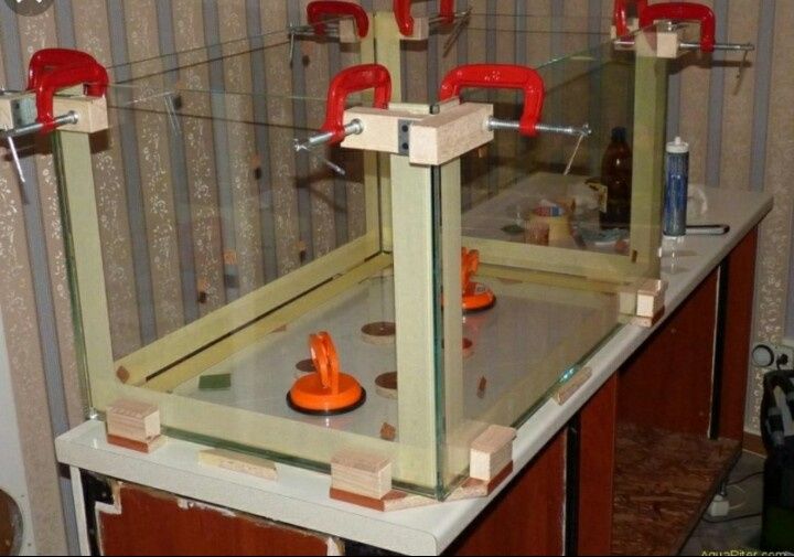 Изготовление и ремонт аквариума продажа рыб обслуживание и другие усл