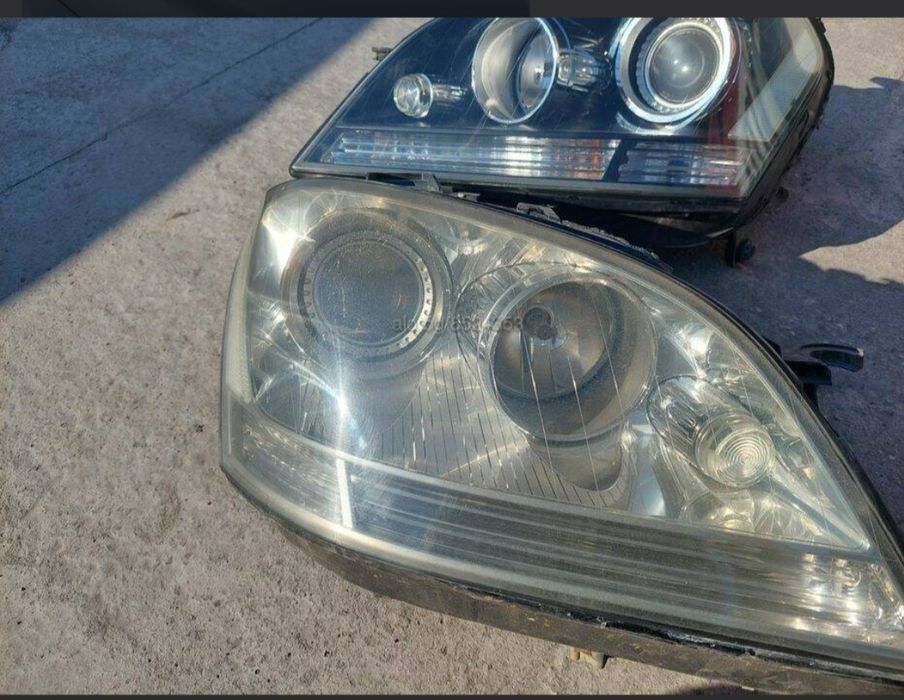 Пастиране , полиране , отваряне и ремонт на фарове.