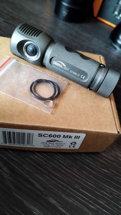 Продавам фенерче Zebralight SC600 Mk III