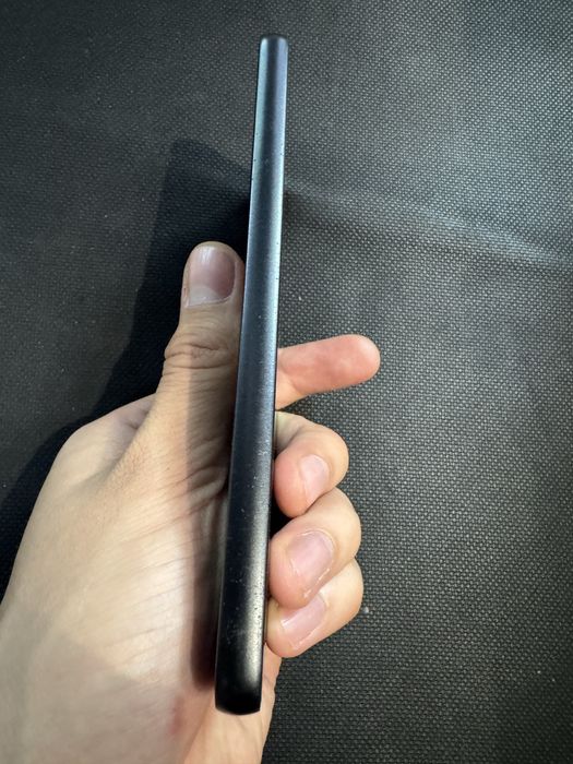 Samsung a33 6/128 qora