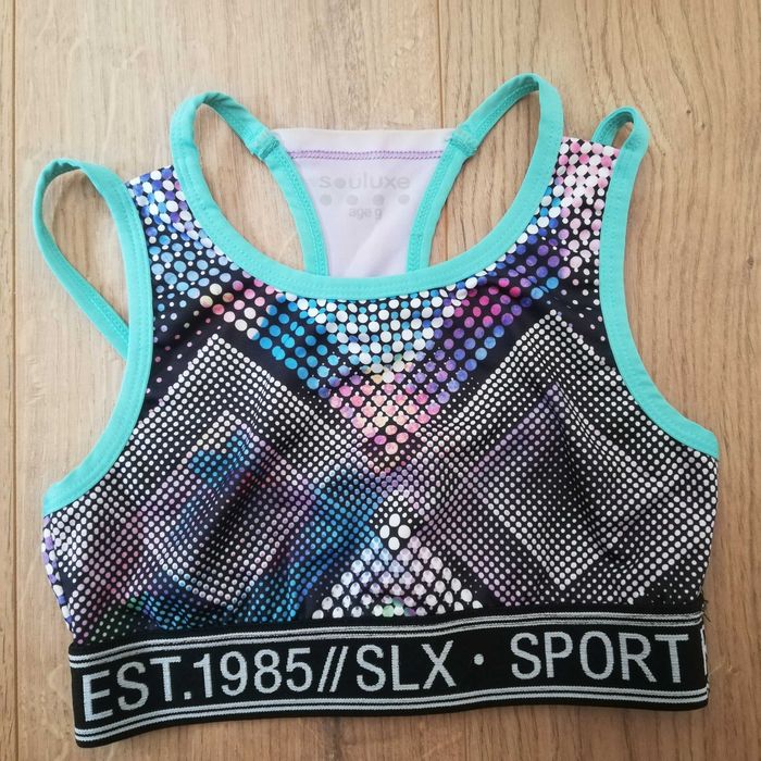 Bustieră sport - model deosebit - calitate superioară