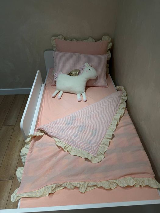 Детская двухярусная кровать