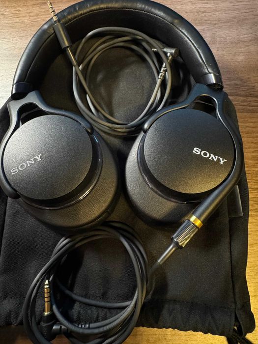 Casti Over the Ear Sony MDR-1AM2 impecabile / rare ca model / 16 ohmi