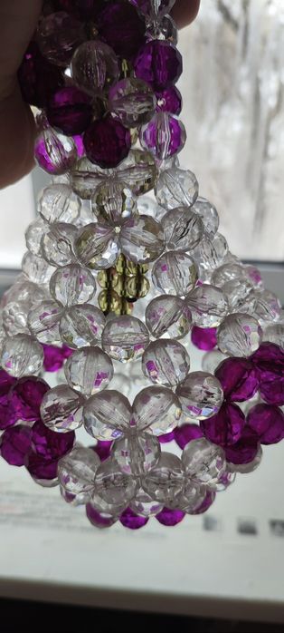 Настольная ваза из бусин с цветами