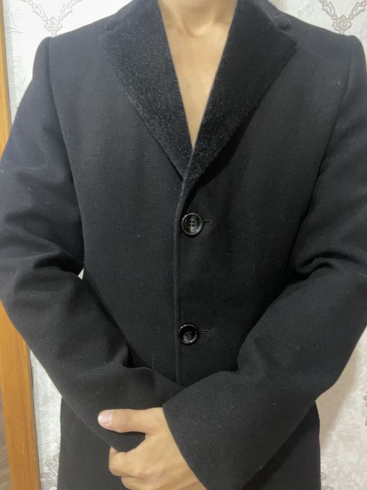 Пальто черное продам
