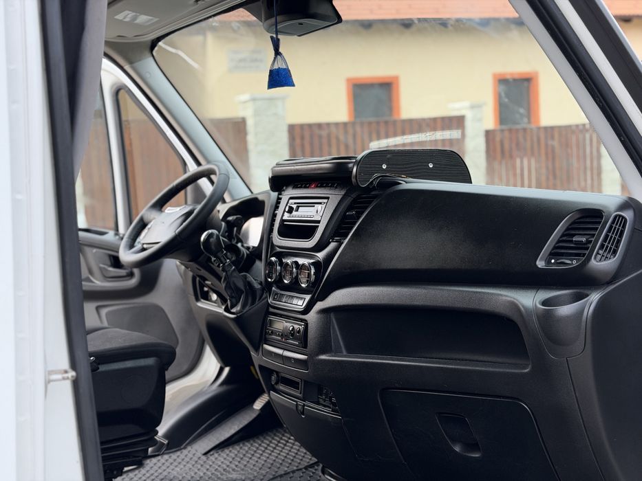 Iveco Daily 35c15 Autoplatforma 5.20m Adus recent 35s18 mercedes