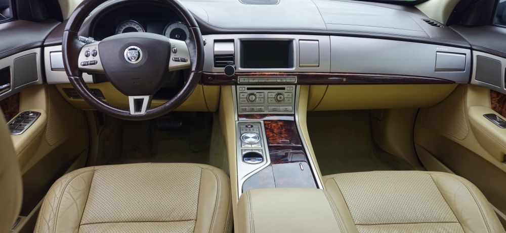 Jaguar XF  2.7 Diesel 2009
