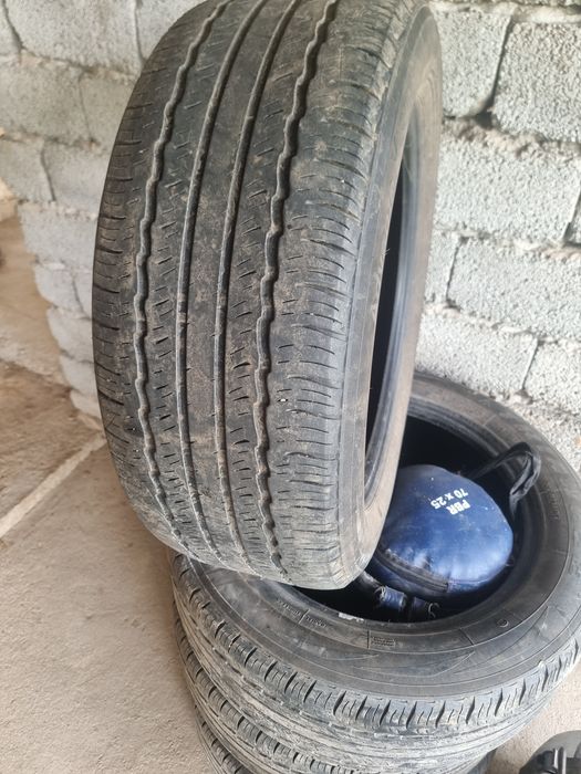 продам шины комплект