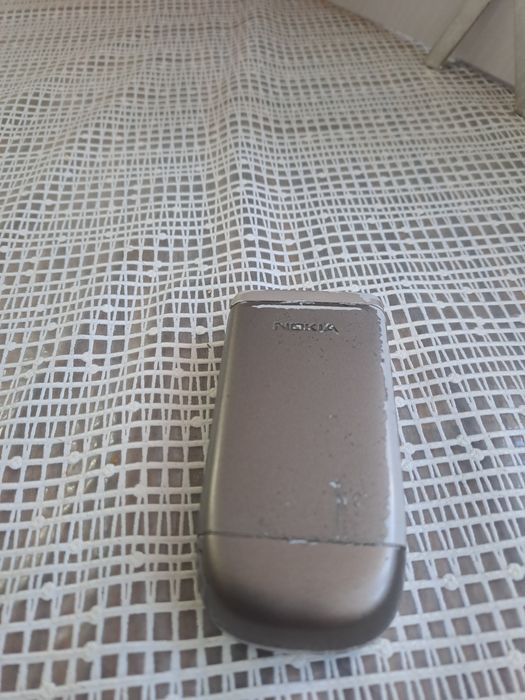 Продам телефон кнопочный