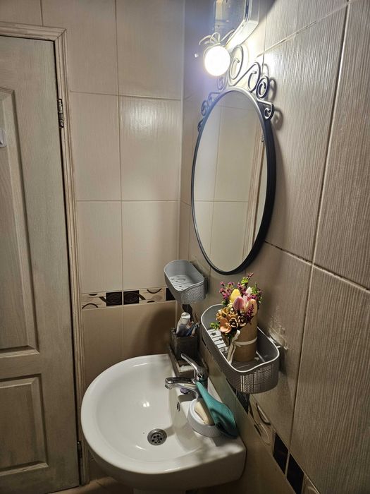 Дългосрочно под наем: Обзаведена гарсониера в центъра на Аспарухово