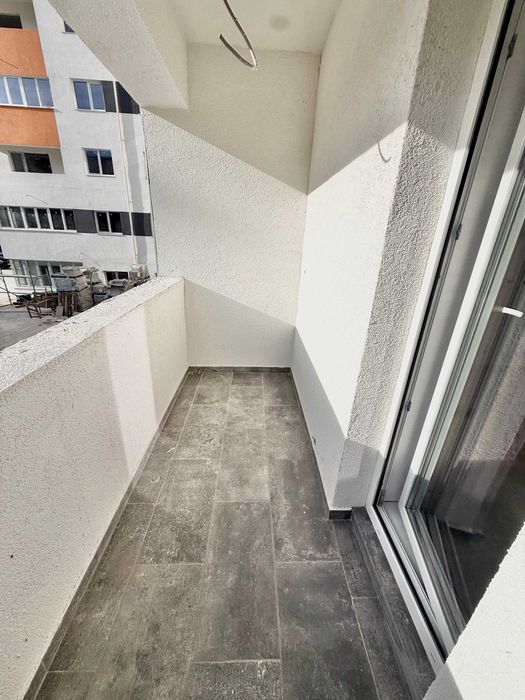 Ap. doua camere zona Militari Residence mutare imediata