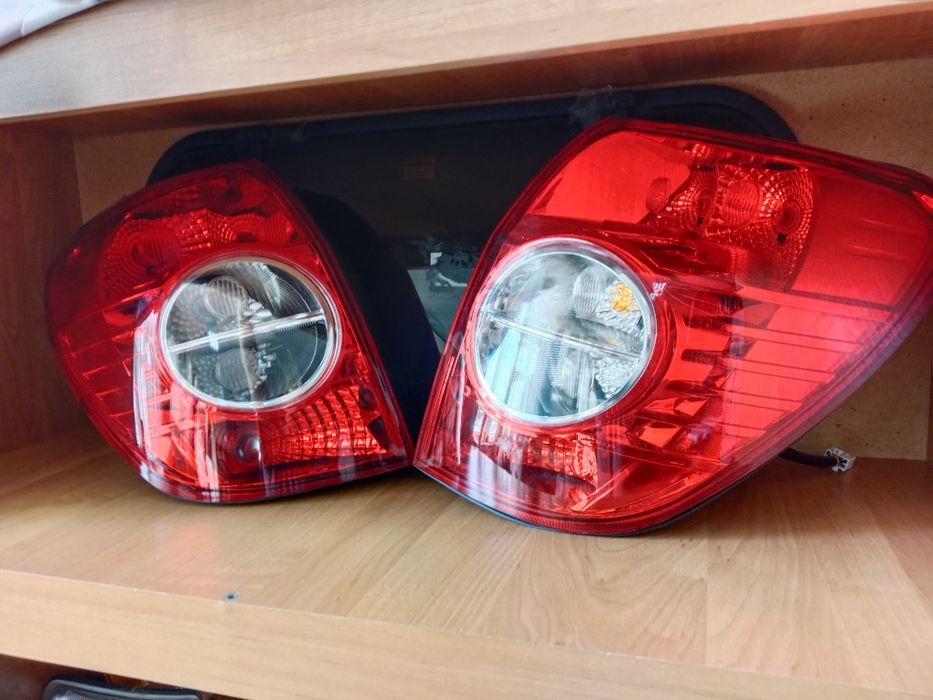 Продам Задние фонари на Шевроле Каптива