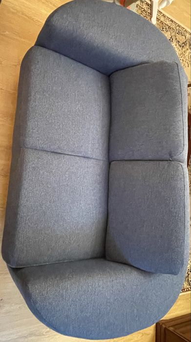 Продам диван и кресло