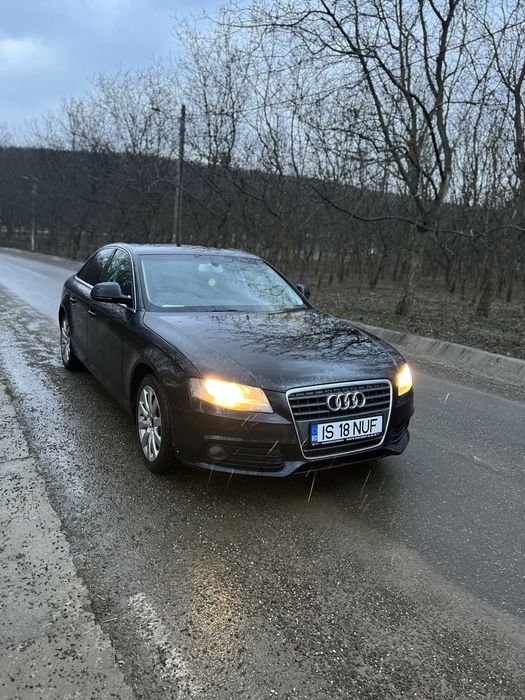 Vand Audi A4 B8 dreapta