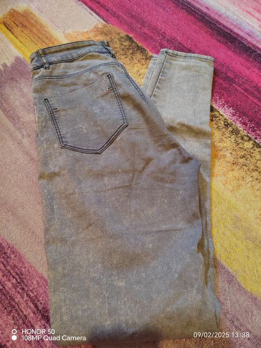 Нови дънки.     .