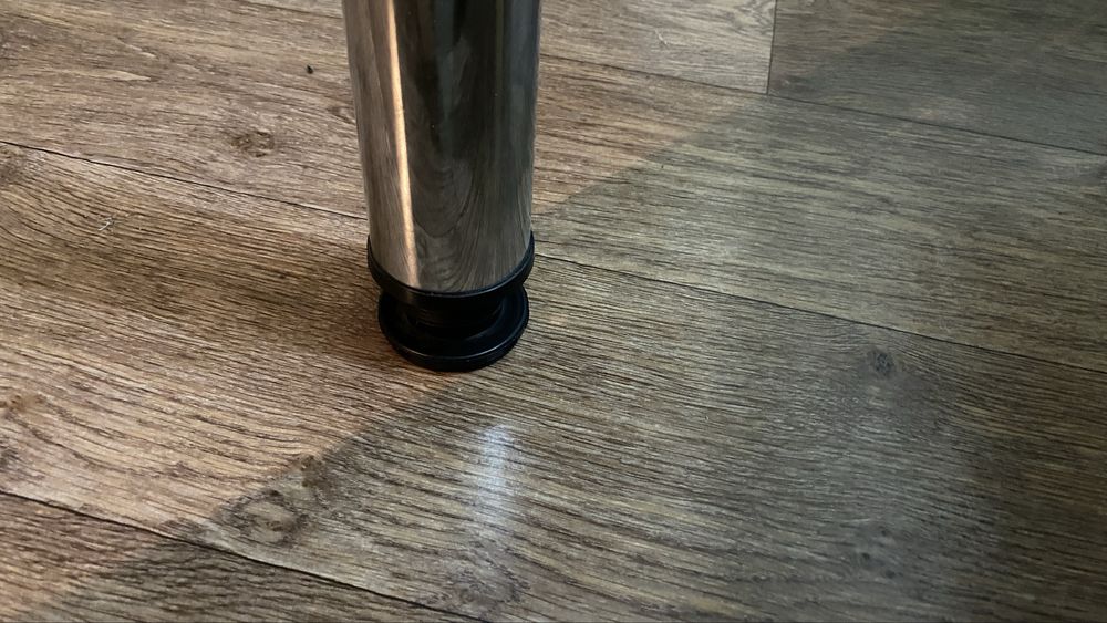 Продам компьютерный стол