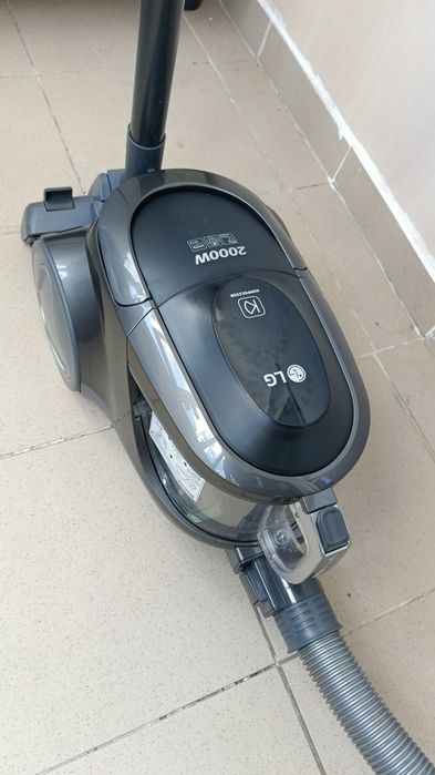 Пылесос Lg Kompressor 2000ватт