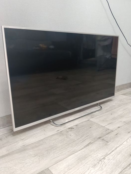 Телевизор SONY BRAVIA.