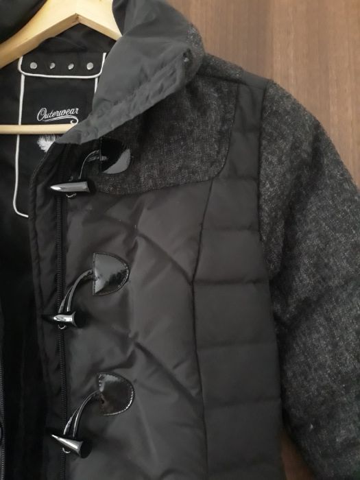 Geaca iarna cu gluga