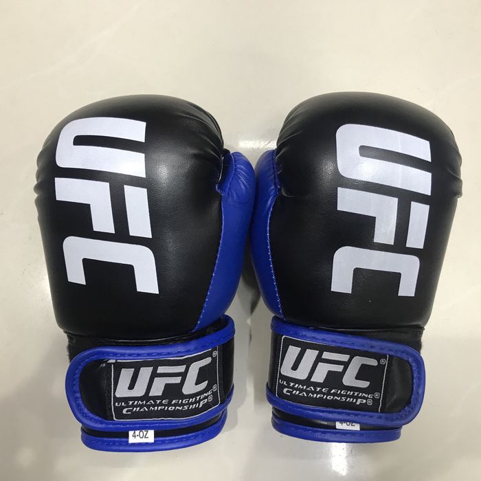 Перчатки боксёрские ( бокс)