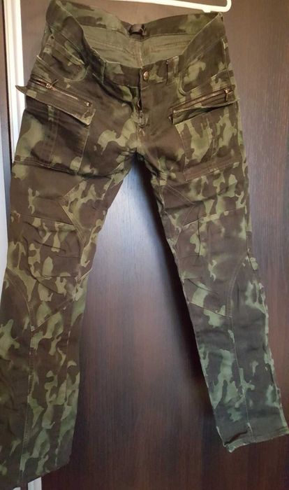 Blugi Cavalli , Richmond ,  Ralph Lauren  in stare foarte buna , origi